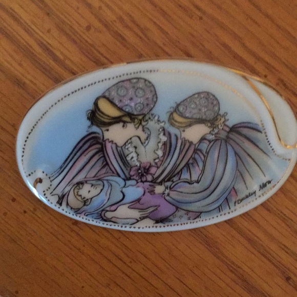 P. Buckley Moss Jewelry - P. Buckley Moss Brooch-Mother and Children